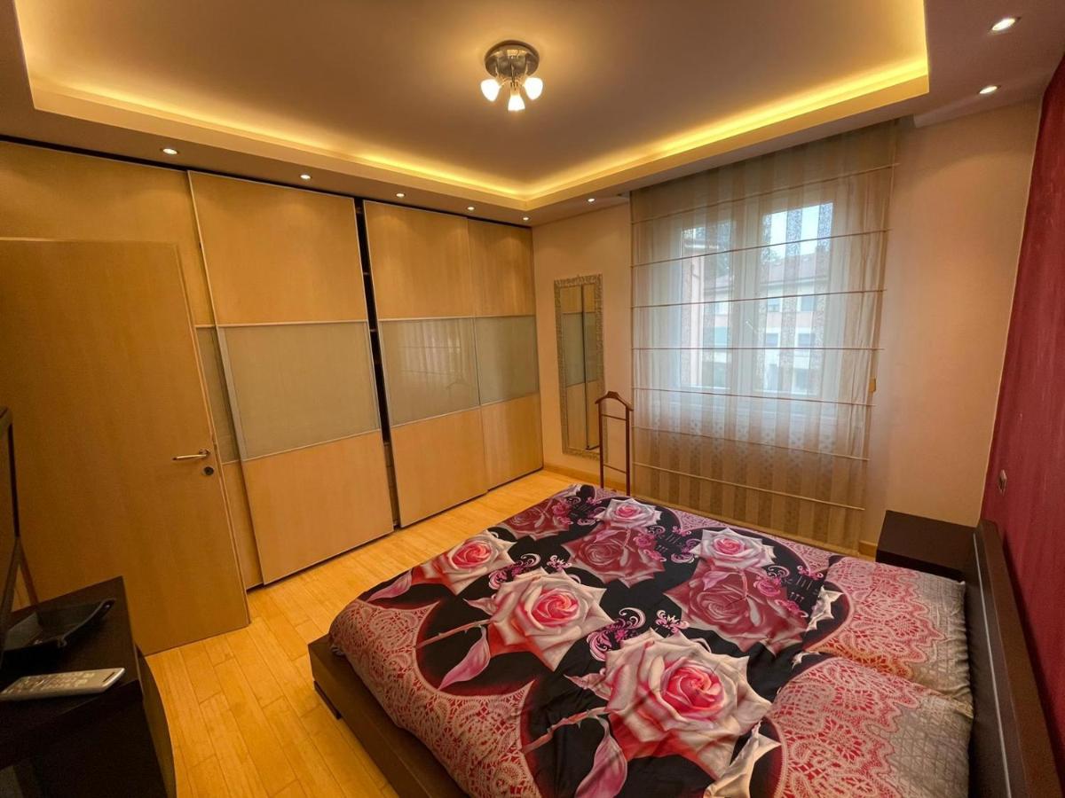 Chabi Suite Flat Verona Luaran gambar